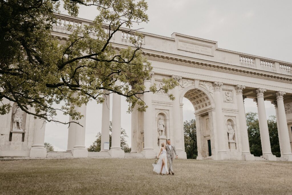 Candid wedding moments captured in Prague